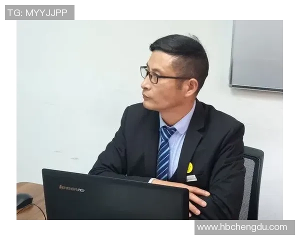 周芳专访回顾和平精英发展历程与未来展望的深度解析 周芳专访回顾和平精英发展历程与未来展望的深度解析